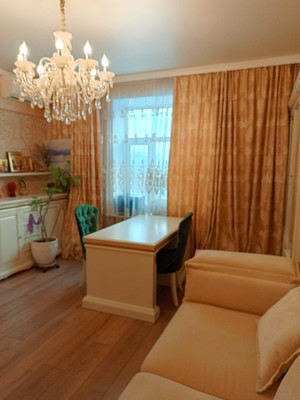 Продам трехкомнатную (3-комн.) квартиру, Трофимова ул, 35к20, Москва г