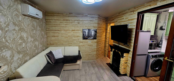 Продам двухкомнатную (2-комн.) квартиру, Академика Павлова ул, 46, Москва г