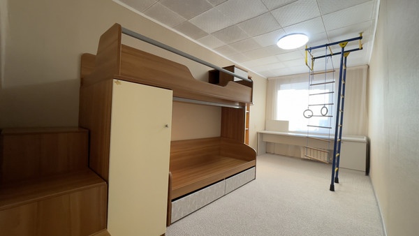 Продам трехкомнатную (3-комн.) квартиру, Ангарская (Батарейная тер.) ул, 9, Иркутск г