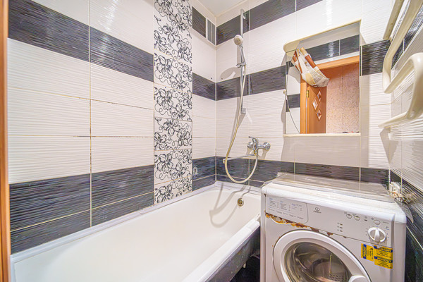 Продам однокомнатную (1-комн.) квартиру, Милиционера Власова ул, 35, Пермь г