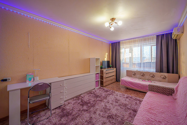 Продам однокомнатную (1-комн.) квартиру, Милиционера Власова ул, 35, Пермь г