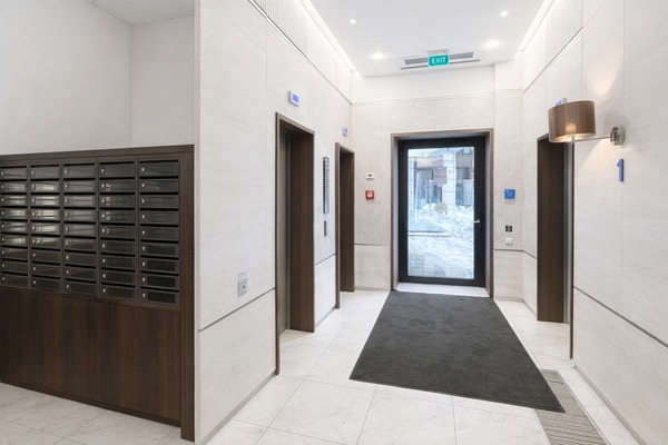 Продам однокомнатную (1-комн.) квартиру, Ленинградский пр-кт, 36, Москва г