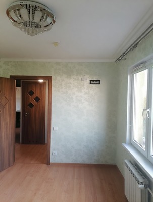 Продам двухкомнатную (2-комн.) квартиру, Осенняя ул, 7, Калининград г