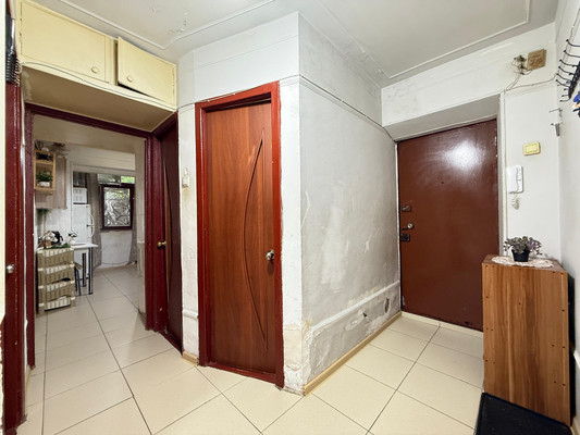 Продам двухкомнатную (2-комн.) квартиру, Ашурова ул, 16, Нальчик г