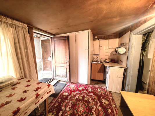 Продам однокомнатную (1-комн.) квартиру, Грибоедова ул, 3, Нальчик г