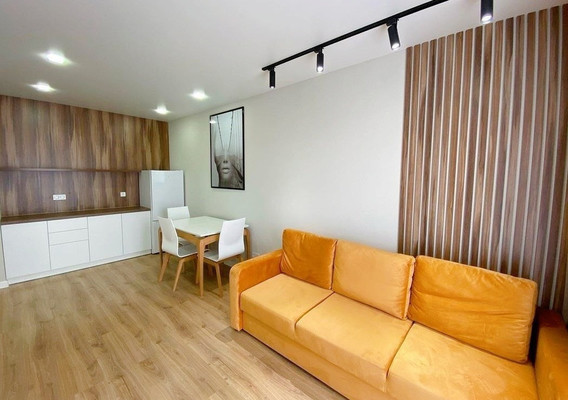 Продам двухкомнатную (2-комн.) квартиру, Волжская (Центральный р-н) ул, 34, Сочи г