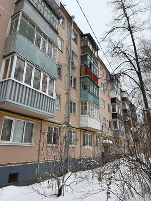 Продам двухкомнатную (2-комн.) квартиру, Военный 34-й городок, 142, Казань г