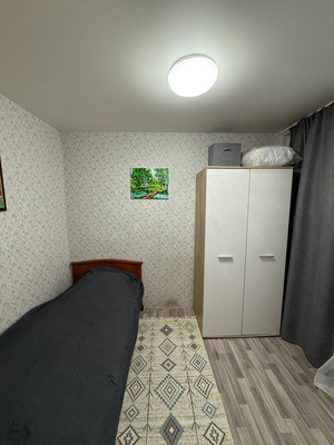 Продам двухкомнатную (2-комн.) квартиру, Гвардейская ул, 38, Казань г