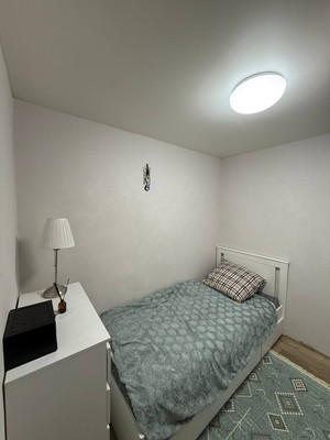 Продам двухкомнатную (2-комн.) квартиру, Гвардейская ул, 38, Казань г