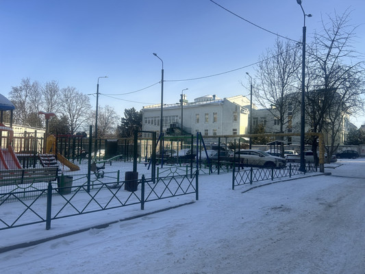 Продам трехкомнатную (3-комн.) квартиру, Беспалова ул, 156, Симферополь г