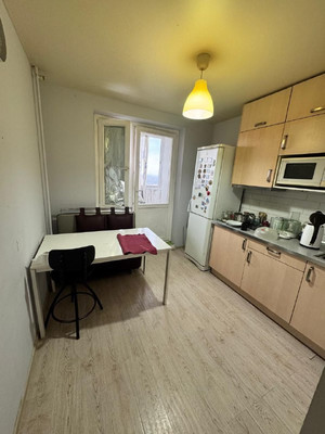 Продам однокомнатную (1-комн.) квартиру, Ермолинская ул, 3к132, Видное г