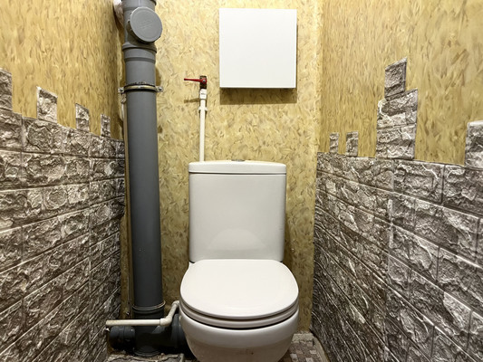 Продам трехкомнатную (3-комн.) квартиру, Артемьевская ул, 1, Кондратово д