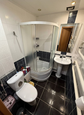 Продам двухкомнатную (2-комн.) квартиру, Военный 34-й городок, 142, Казань г