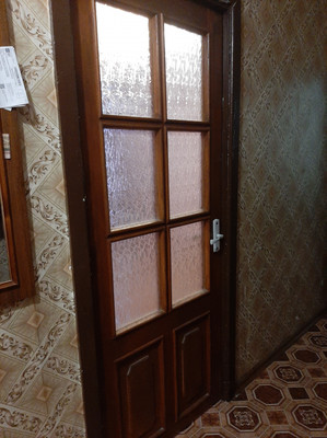 Продам трехкомнатную (3-комн.) квартиру, Школьная ул, 24, Коммунар г