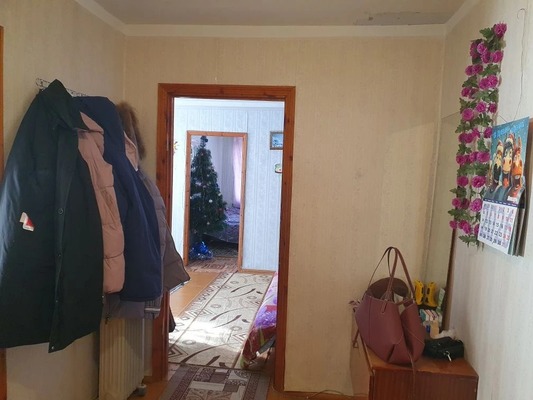 Продам многокомнатную квартиру, Комсомольская ул, 154, Кропоткин г