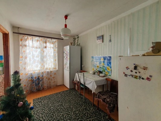 Продам многокомнатную квартиру, Комсомольская ул, 154, Кропоткин г