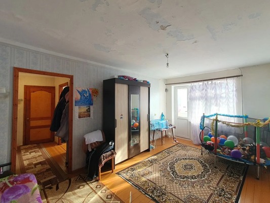 Продам многокомнатную квартиру, Комсомольская ул, 154, Кропоткин г