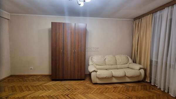 Продам однокомнатную (1-комн.) квартиру, Планетная ул, 49, Москва г