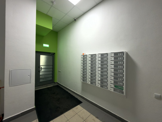 Продам двухкомнатную (2-комн.) квартиру, Галеева ул, 8ак1, Казань г