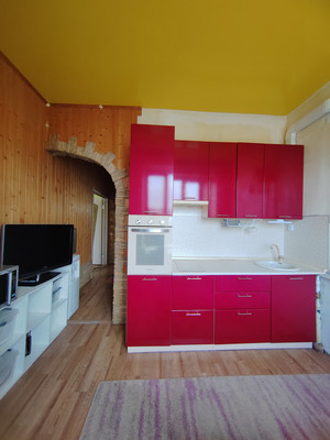 Продам трехкомнатную (3-комн.) квартиру, Ленина ул, 21, Зеленодольск г