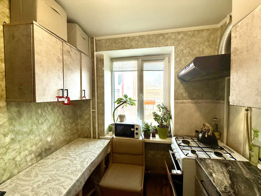 Продам однокомнатную (1-комн.) квартиру, 1 Конной Армии ул, 25, Симферополь г