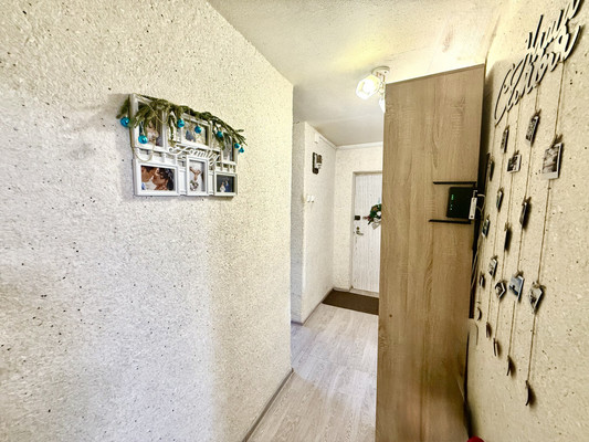 Продам однокомнатную (1-комн.) квартиру, 1 Конной Армии ул, 25, Симферополь г