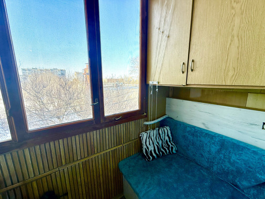 Продам однокомнатную (1-комн.) квартиру, 1 Конной Армии ул, 25, Симферополь г