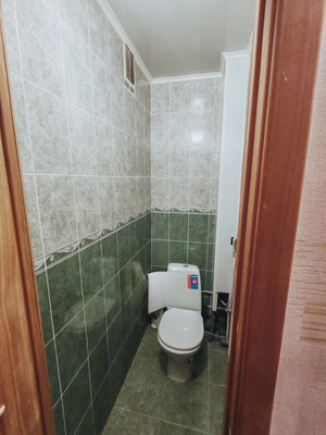 Продам двухкомнатную (2-комн.) квартиру, Строителей пр-кт, 4/6, Волгодонск г