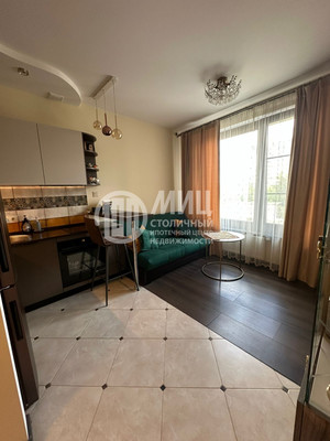 Продам однокомнатную (1-комн.) квартиру, Душинская ул, 16, Москва г