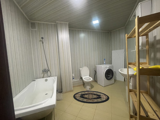 Продам трехкомнатную (3-комн.) квартиру, Баулинская (Новые Островцы мкр) ул, 4, Островцы д