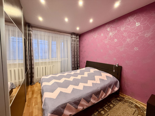 Продам многокомнатную квартиру, Первомайская ул, 6, Запрудня рп