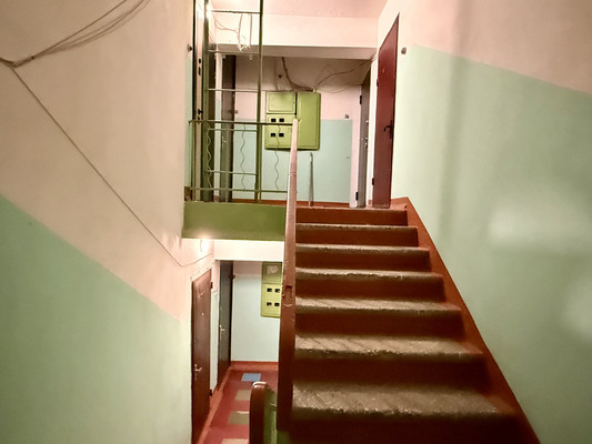 Продам многокомнатную квартиру, Первомайская ул, 6, Запрудня рп