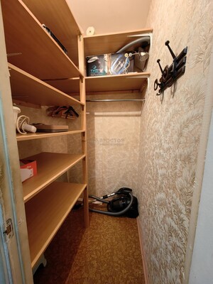 Продам однокомнатную (1-комн.) квартиру, Обручева ул, 6, Москва г