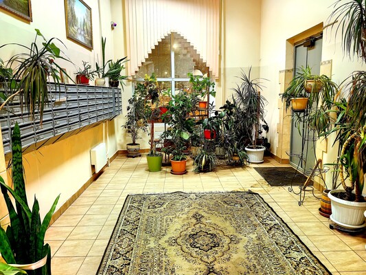 Продам однокомнатную (1-комн.) квартиру, Обручева ул, 6, Москва г