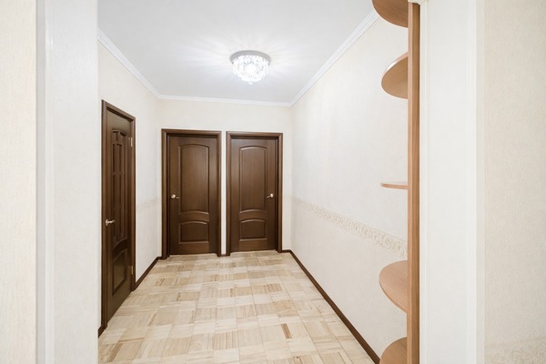 Продам трехкомнатную (3-комн.) квартиру, Генерала Кузнецова ул, 20, Москва г