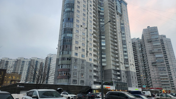 Продам однокомнатную (1-комн.) квартиру, Оптиков ул, 45к2, Санкт-Петербург г