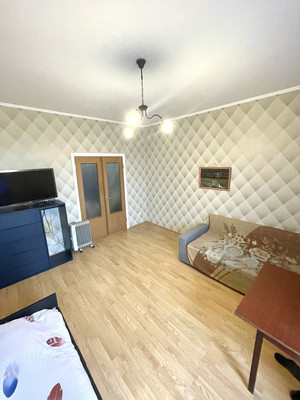 Продам однокомнатную (1-комн.) квартиру, 43-й Армии ул, 23, Подольск г