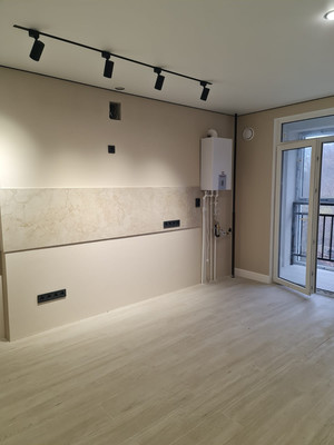 Продам однокомнатную (1-комн.) квартиру, Сержанта Мишина ул, 83, Калининград г