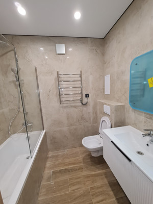 Продам однокомнатную (1-комн.) квартиру, Сержанта Мишина ул, 83, Калининград г