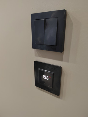 Продам однокомнатную (1-комн.) квартиру, Сержанта Мишина ул, 83, Калининград г