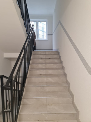 Продам однокомнатную (1-комн.) квартиру, Сержанта Мишина ул, 83, Калининград г