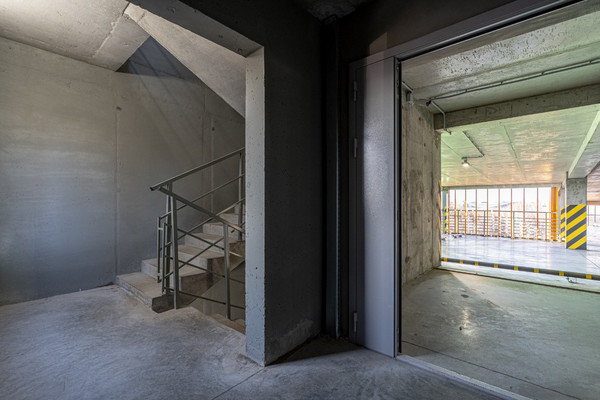 Продам машиноместо 13 м2, Галеева ул, 18, Казань г