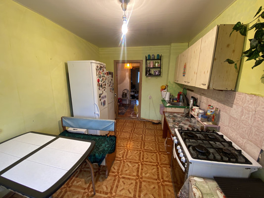 Продам трехкомнатную (3-комн.) квартиру, Горная ул, 1, Агой с