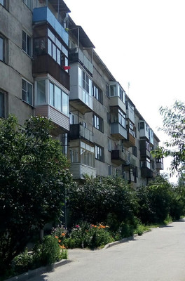 Продам однокомнатную (1-комн.) квартиру, Железнодорожная ул, 67, Мга гп