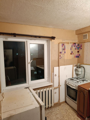 Продам однокомнатную (1-комн.) квартиру, Железнодорожная ул, 67, Мга гп