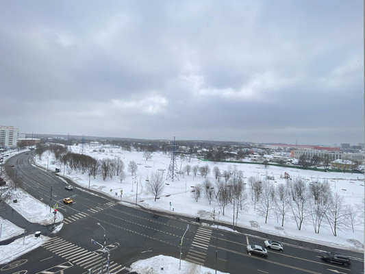 Продам трехкомнатную (3-комн.) квартиру, Брусилова ул, 15, Москва г