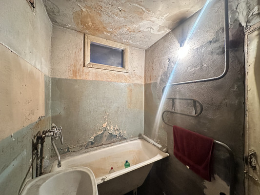 Продам двухкомнатную (2-комн.) квартиру, Щаденко ул, 22, Нальчик г