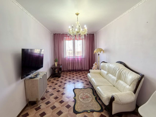 Продам однокомнатную (1-комн.) квартиру, Таманская ул, 121к4, Анапа г