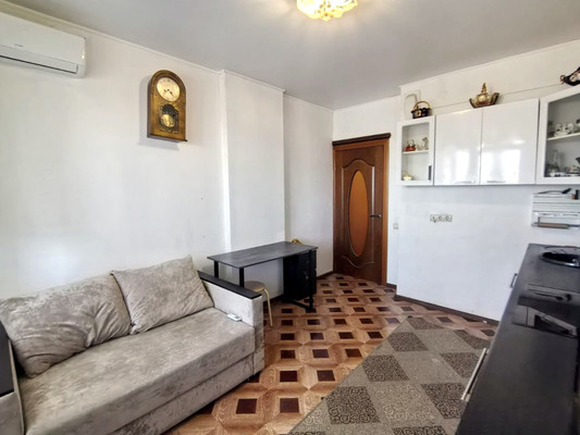 Продам однокомнатную (1-комн.) квартиру, Таманская ул, 121к4, Анапа г