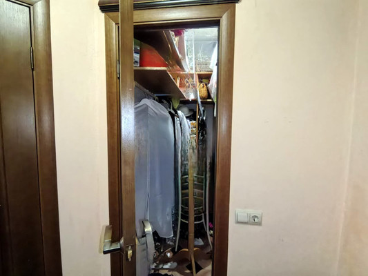 Продам однокомнатную (1-комн.) квартиру, Таманская ул, 121к4, Анапа г